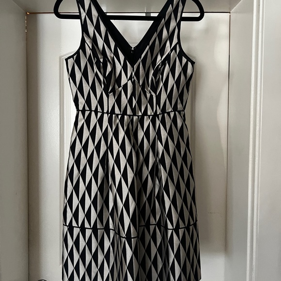 Banana Republic Dress - Size 0 - Picture 3 of 7